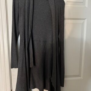 Elegant Gray Women's Sweater